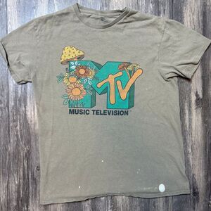 MTV Mushroom Graphic T-Shirt y2k vintage